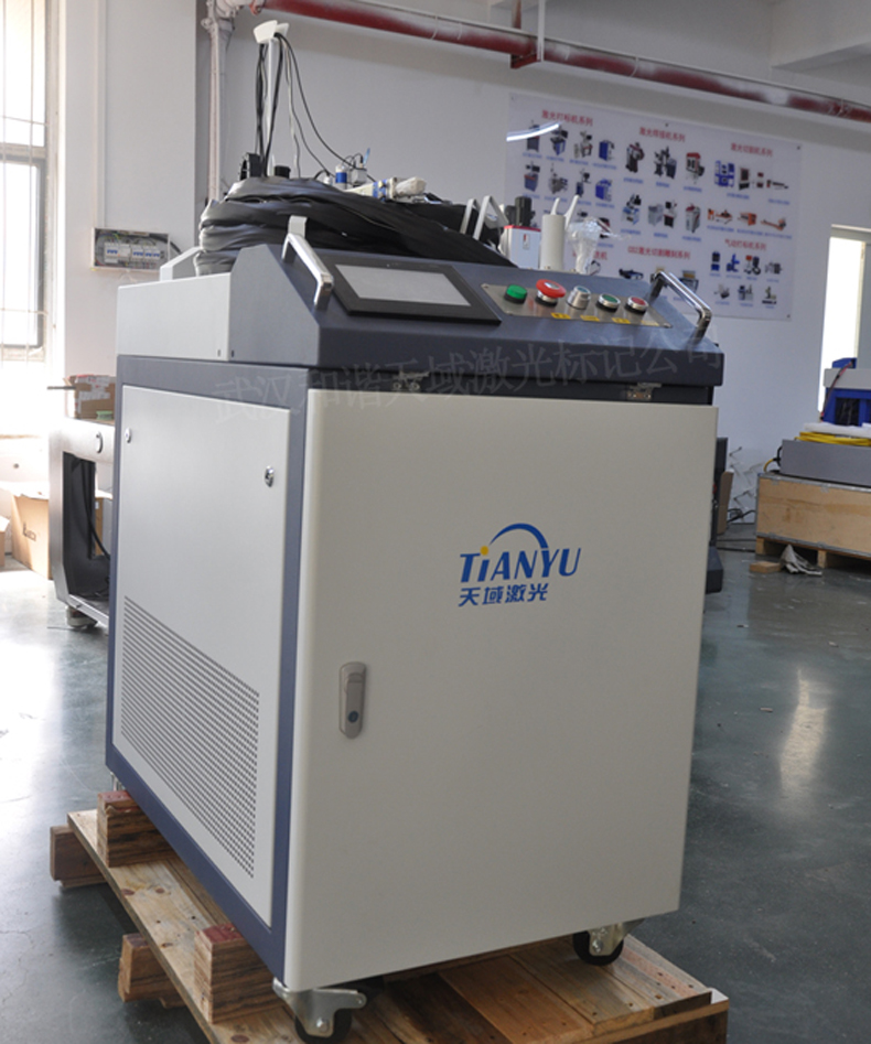 b5e24d5d5374d05b1c8325a345815e22.jpg 1.jpg